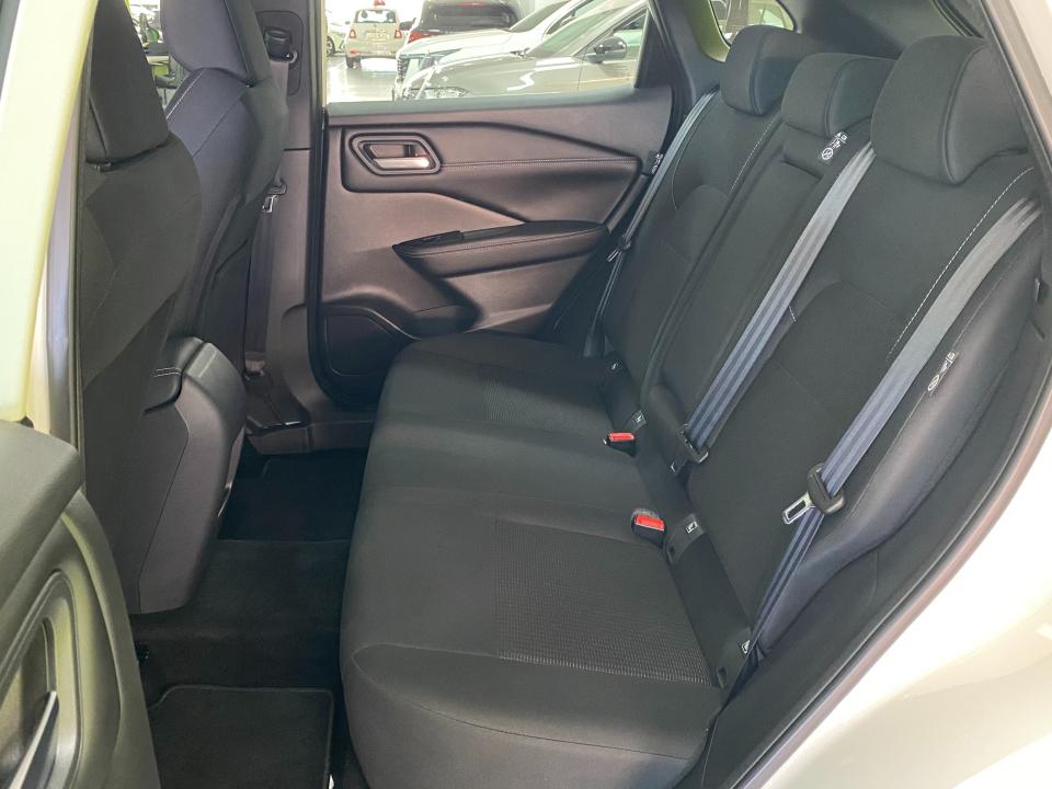 Nissan Qashqai Acenta 1.3 DIG-T 140CV MHEV