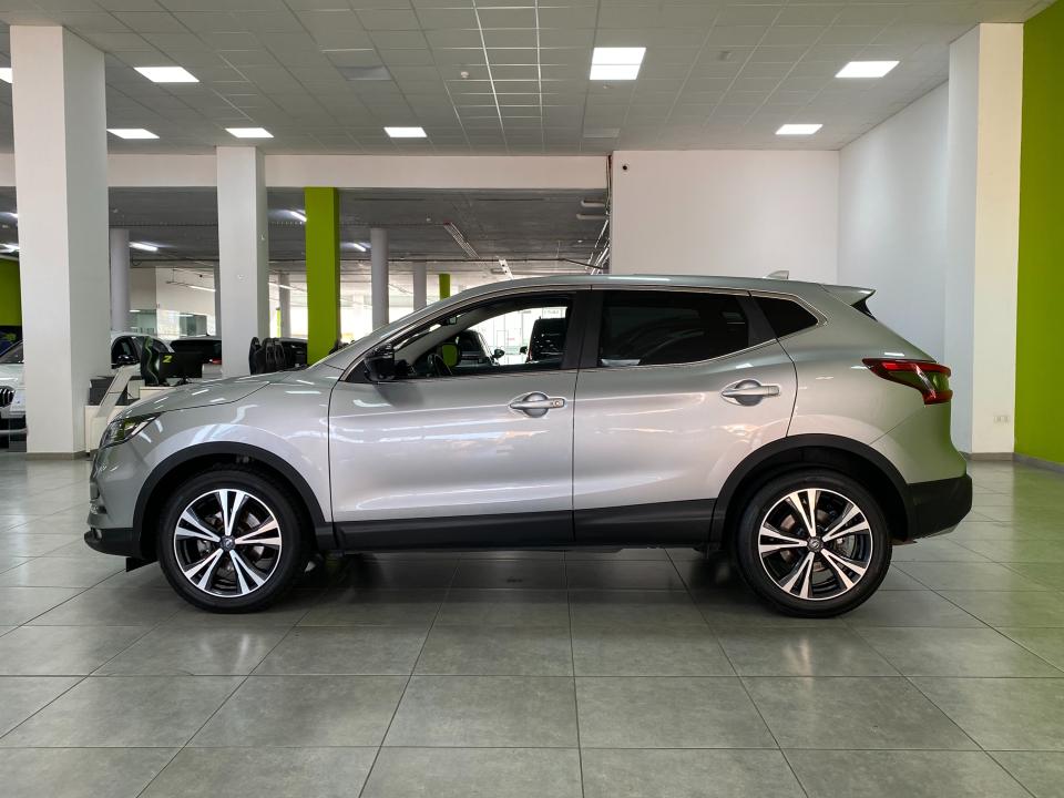 Nissan Qashqai N-Connecta 1.3 DIG-T 160CV DCT