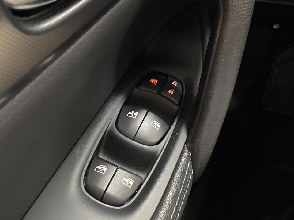 Nissan Qashqai N-Connecta 1.3 DIG-T 160CV DCT