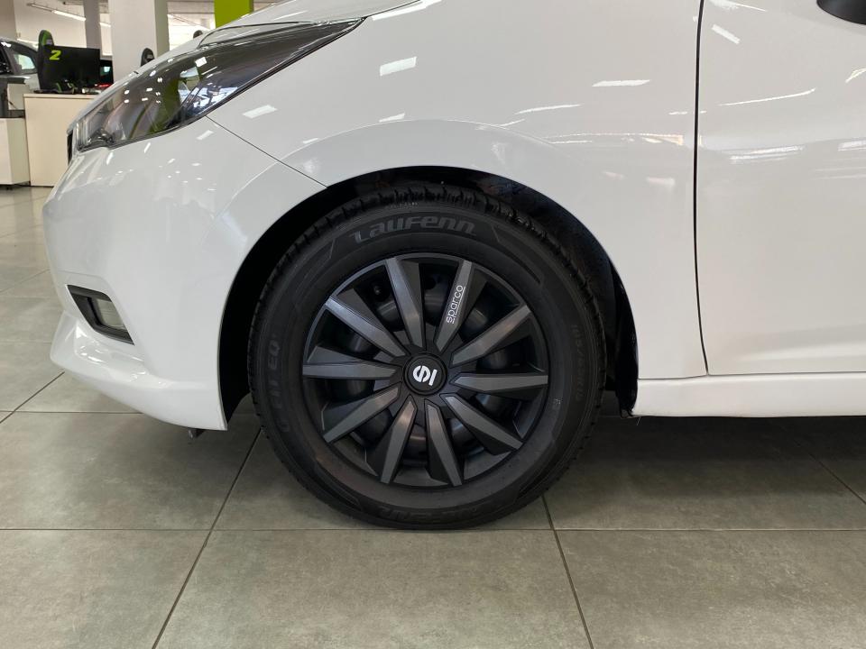 Nissan Micra Acenta 1.0 IG-T 92CV