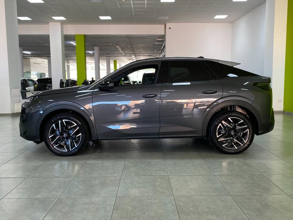 Peugeot 3008 Allure Hybrid 1.2 136CV eDCS6 MHEV