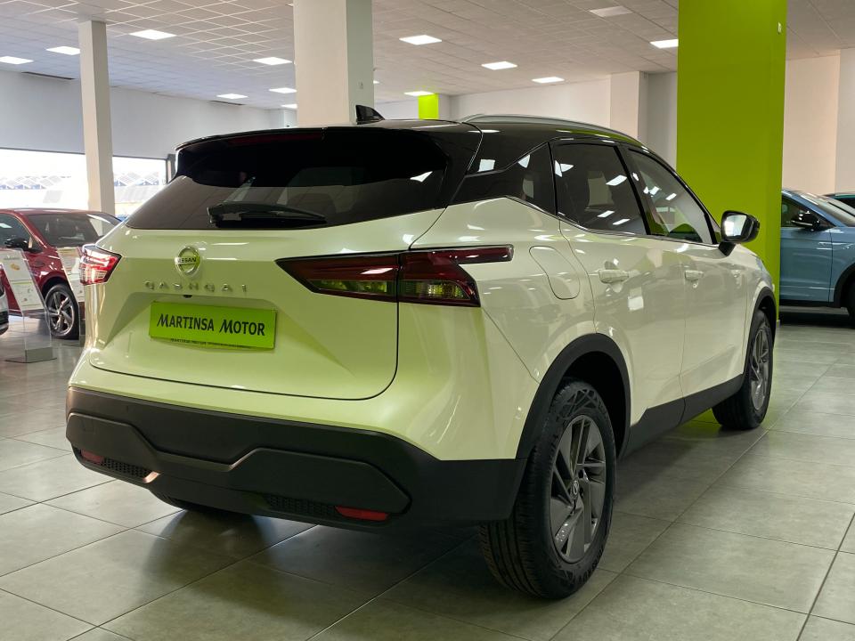 Nissan Qashqai Acenta 1.3 DIG-T 140CV MHEV