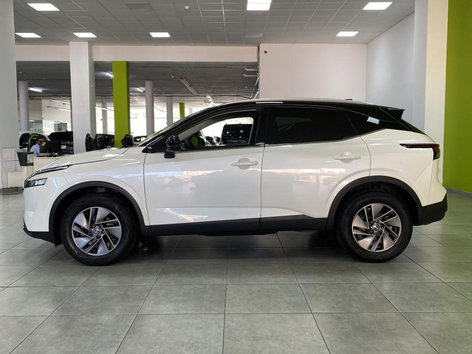Nissan Qashqai Acenta 1.3 DIG-T 140CV MHEV