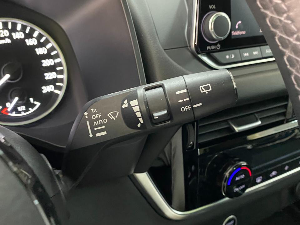 Nissan Qashqai Acenta 1.3 DIG-T 140CV MHEV