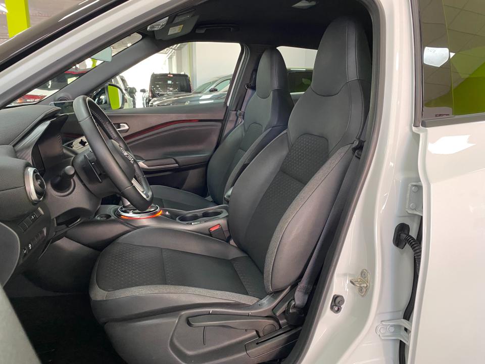 Nissan JUKE N-Connecta 1.0 DIG-T 114CV DCT