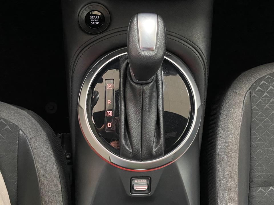 Nissan JUKE N-Connecta 1.0 DIG-T 114CV DCT