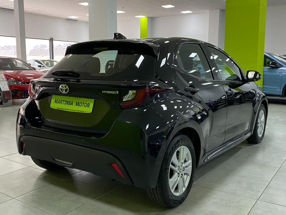 Toyota Yaris Business Plus 1.5 120H HEV
