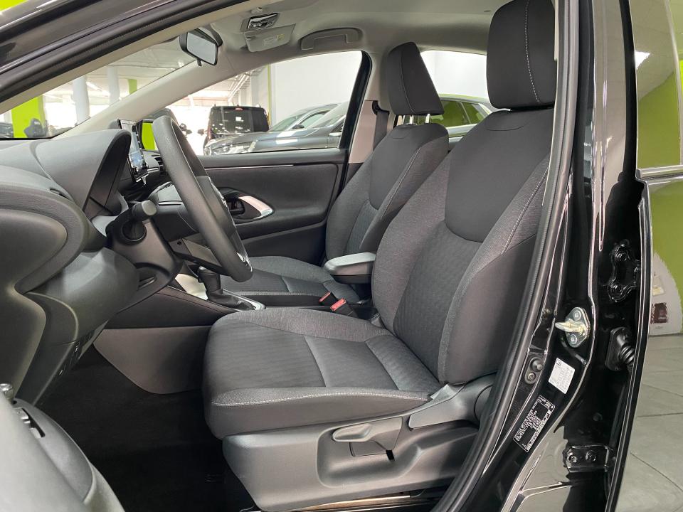 Toyota Yaris Business Plus 1.5 120H HEV