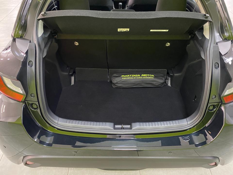 Toyota Yaris Business Plus 1.5 120H HEV