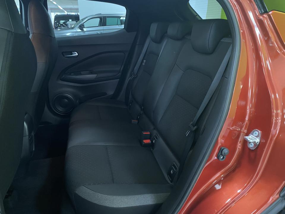 Nissan JUKE N-Connecta 1.0 DIG-T 114CV