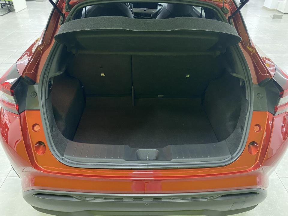 Nissan JUKE N-Connecta 1.0 DIG-T 114CV