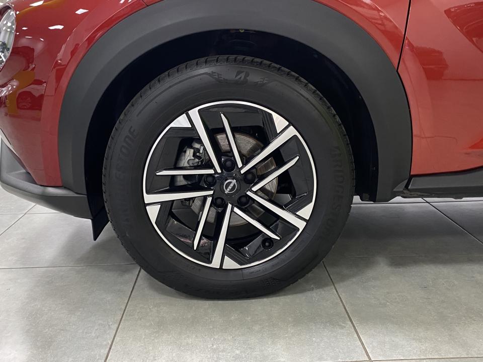 Nissan JUKE N-Connecta 1.0 DIG-T 114CV