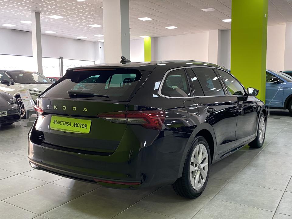 Skoda Octavia Combi Design 1.5 TSI 150CV DSG MHEV