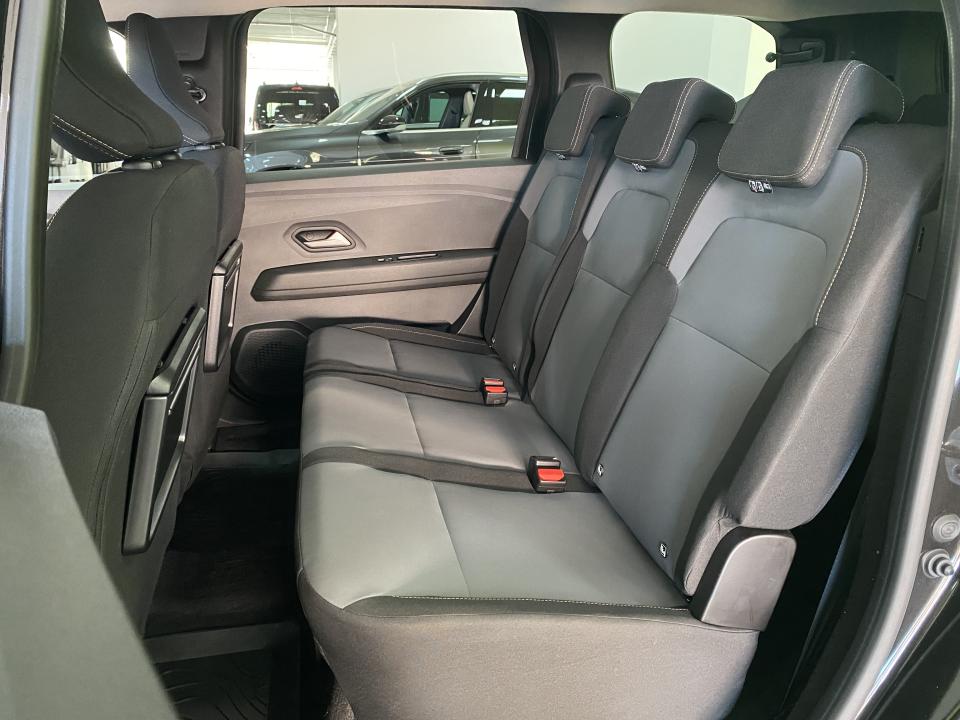 Dacia Jogger Extreme 7 plazas 1.6 140CV Auto HEV