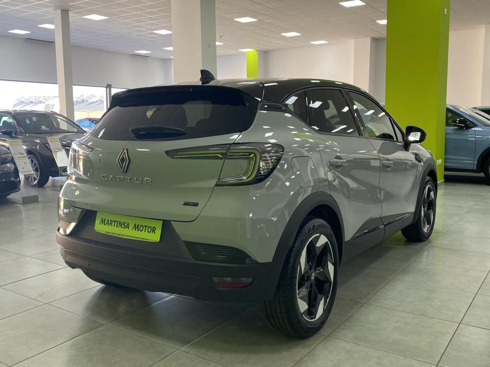Renault Captur Techno 1.6 E-Tech 145CV Auto HEV
