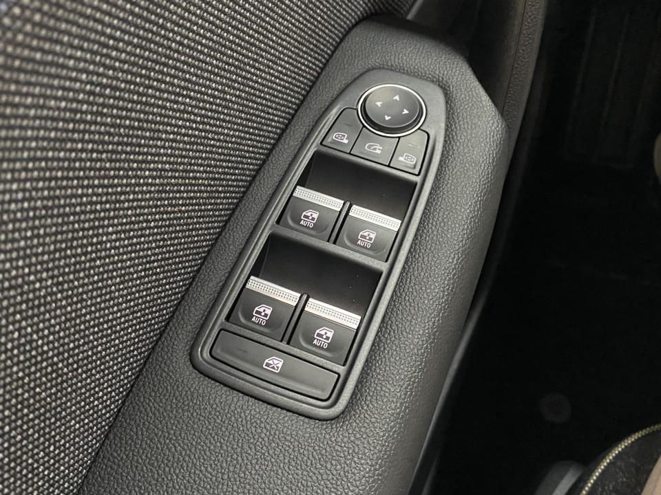 Renault Captur Techno 1.6 E-Tech 145CV Auto HEV