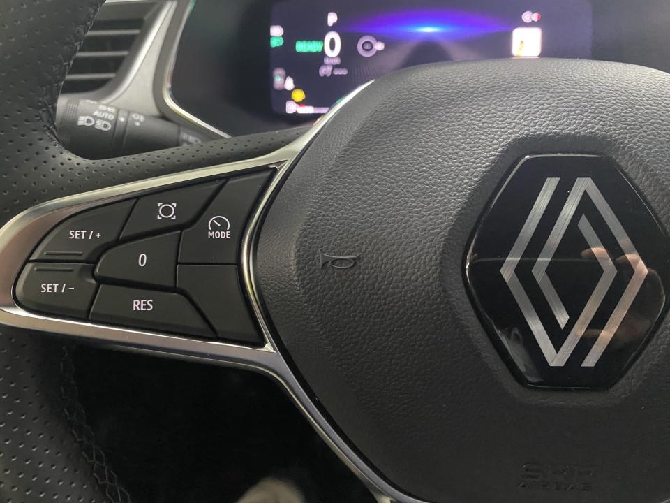 Renault Captur Techno 1.6 E-Tech 145CV Auto HEV 