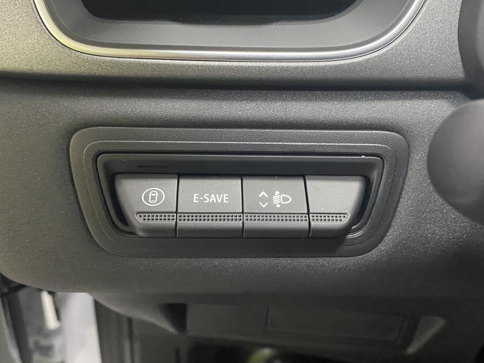 Renault Captur Techno 1.6 E-Tech 145CV Auto HEV 