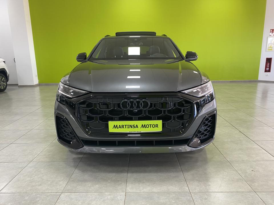 Audi Q8 Black line Quattro 50 3.0 TDI 286CV