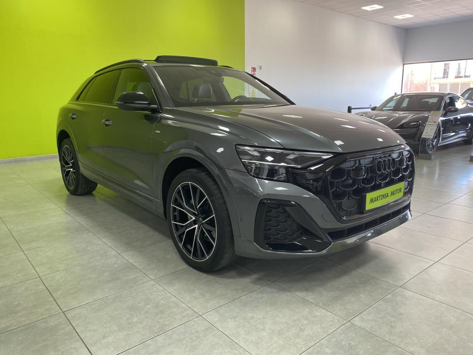 Audi Q8 Black line Quattro 50 3.0 TDI 286CV