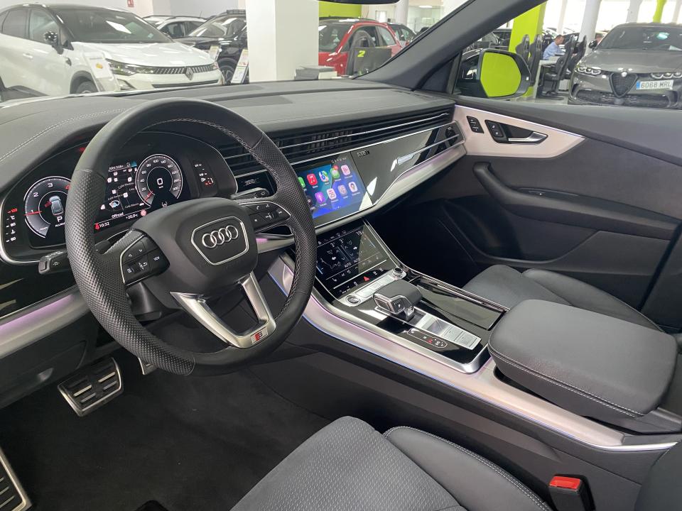 Audi Q8 Black line Quattro 50 3.0 TDI 286CV