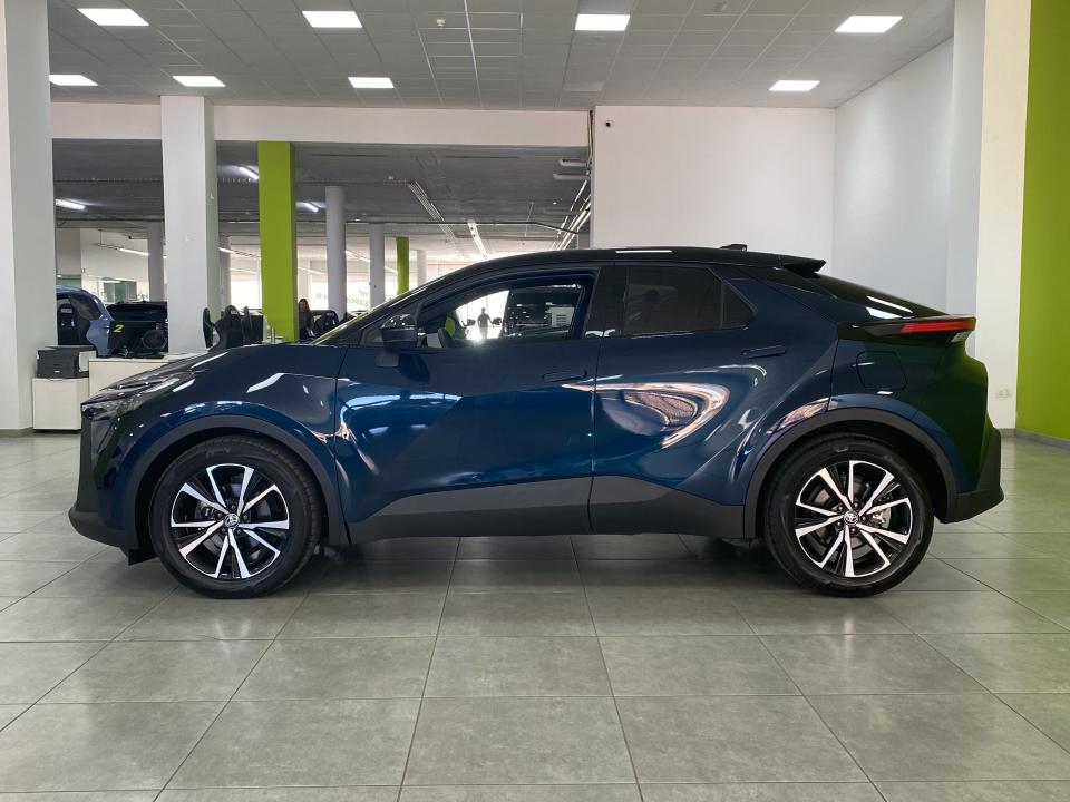 Toyota C-HR Advance 1.8 140H e-CVT HEV