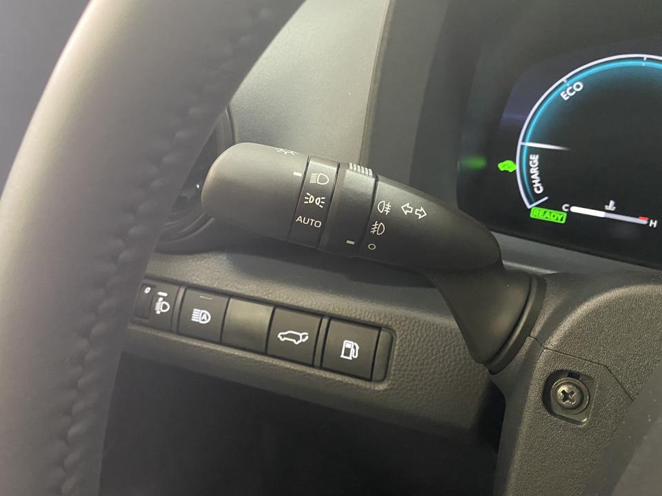 Toyota C-HR Advance 1.8 140H e-CVT HEV