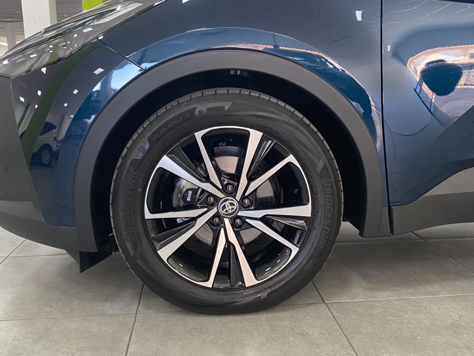 Toyota C-HR Advance 1.8 140H e-CVT HEV
