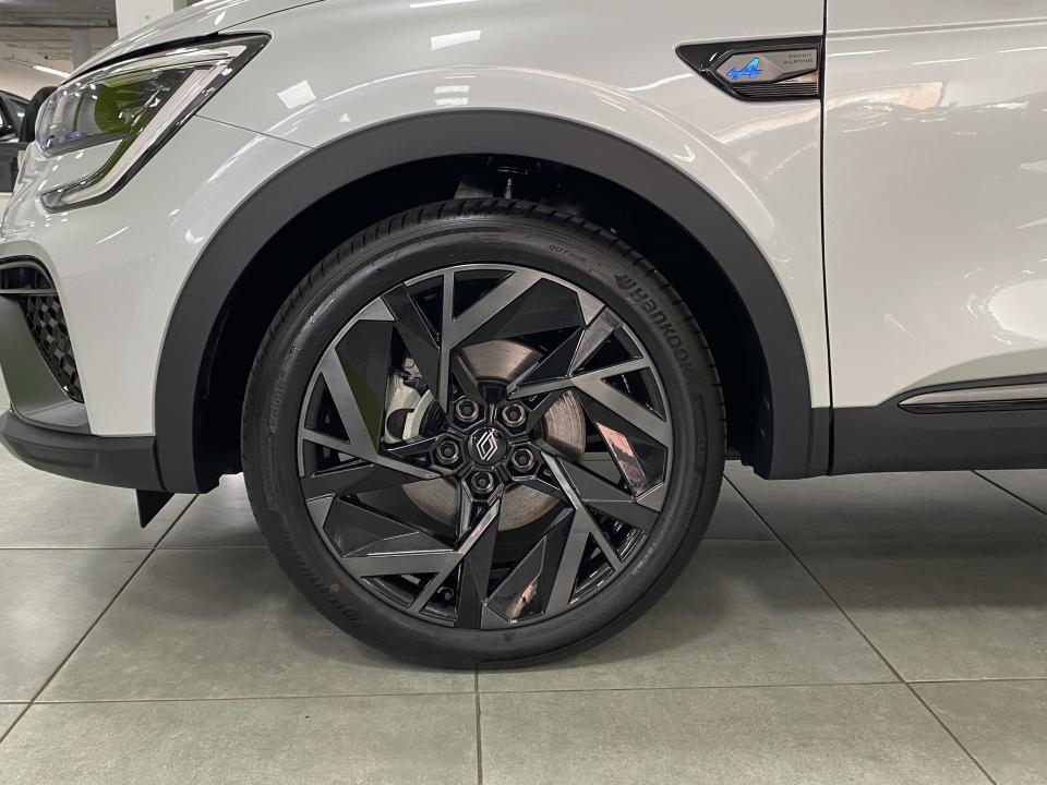 Renault Arkana Esprit Alpine 1.6 E-Tech 145CV Auto HEV