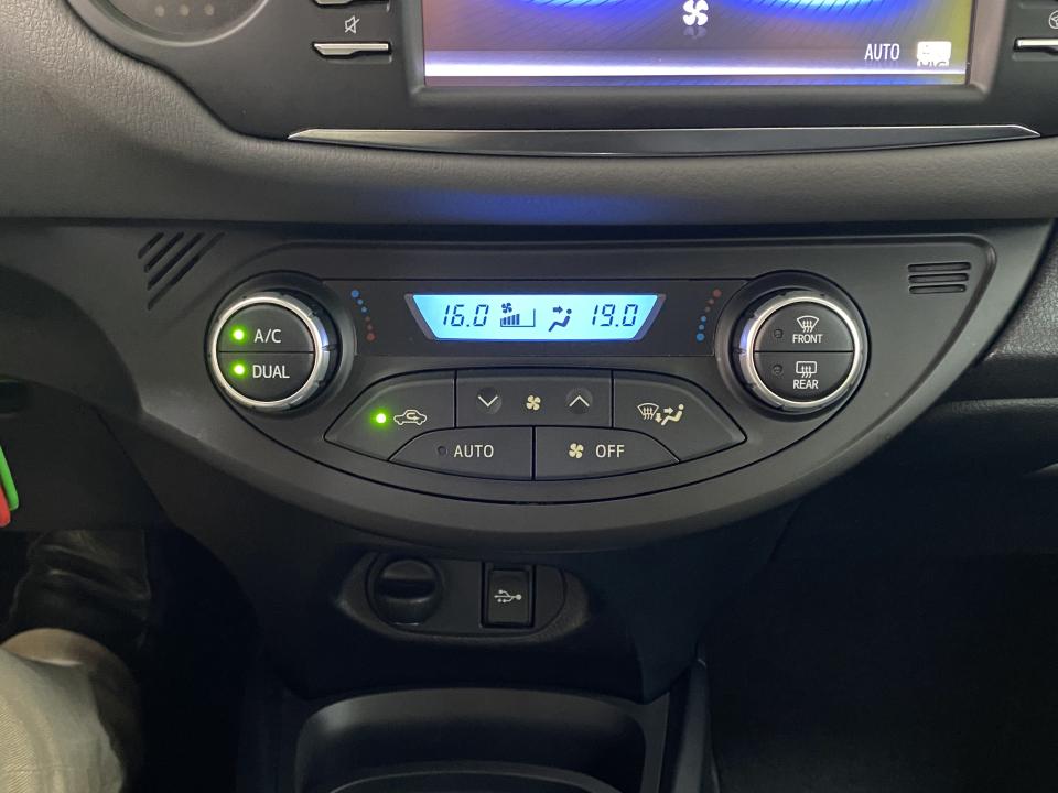 Toyota Yaris Active 1.5 100H HEV