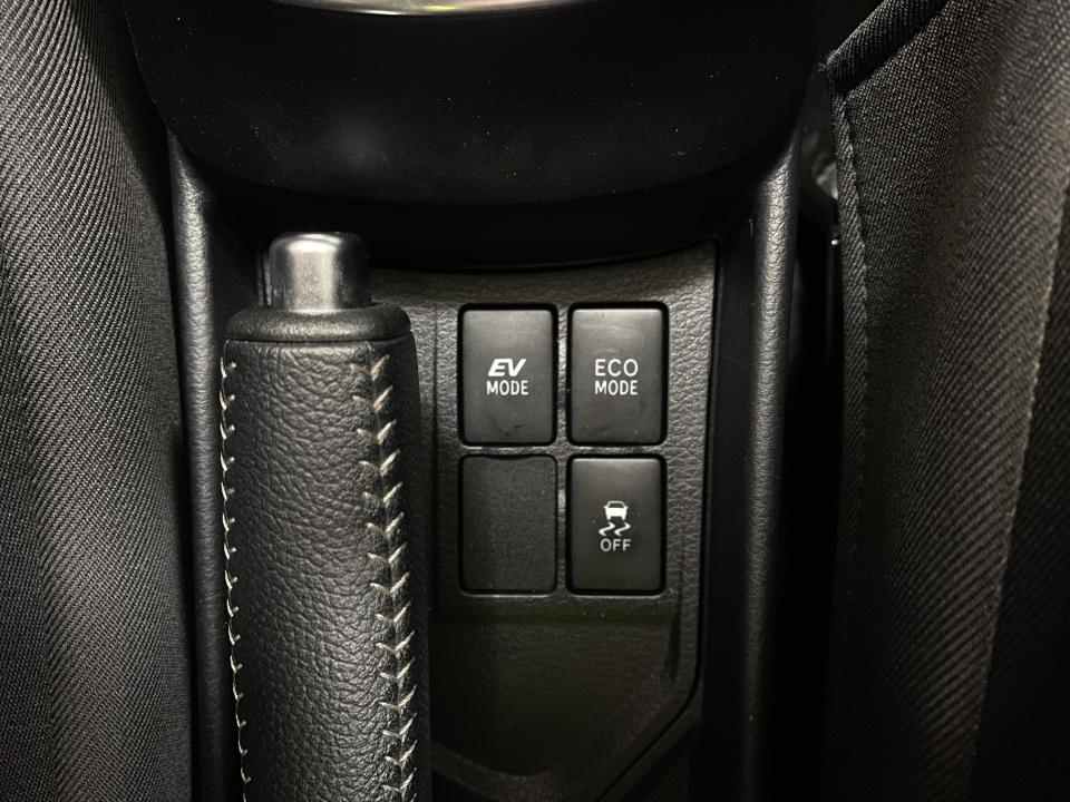 Toyota Yaris Active 1.5 100H HEV