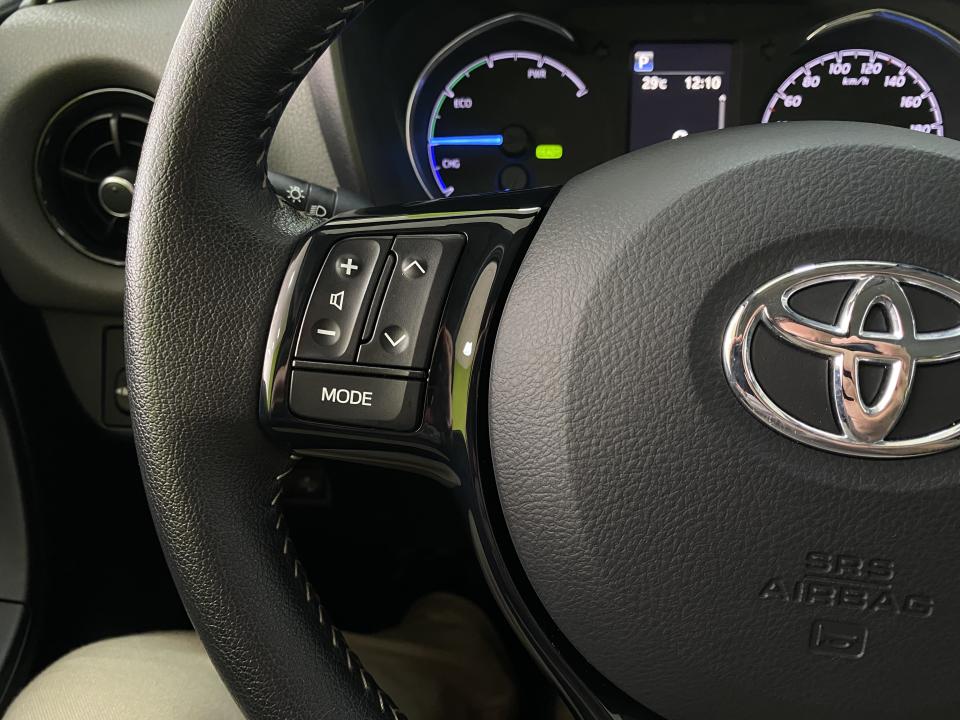 Toyota Yaris Active 1.5 100H HEV