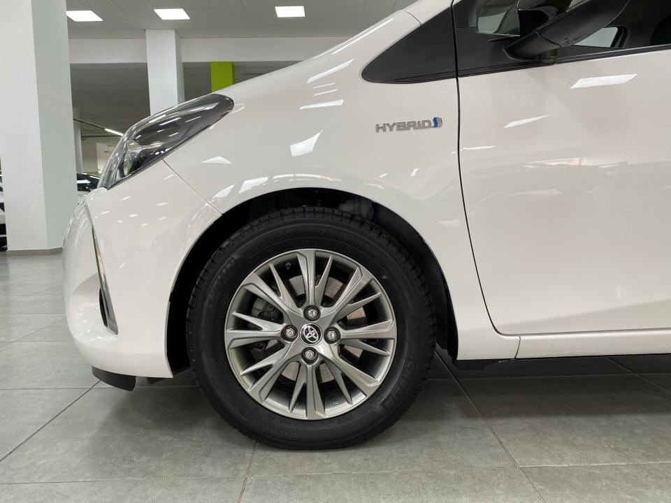 Toyota Yaris Active 1.5 100H HEV