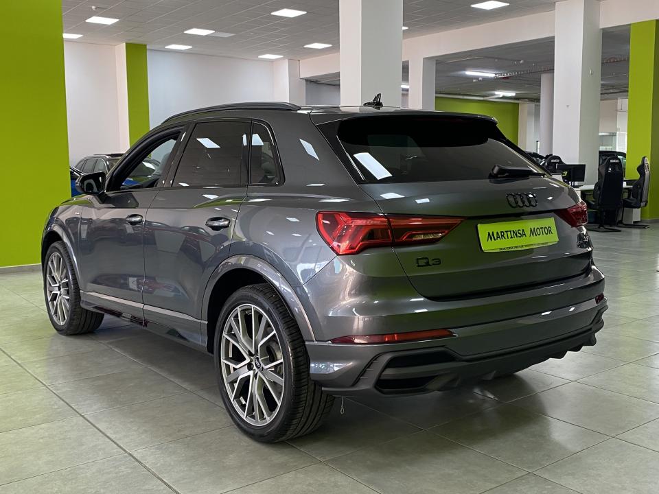 Audi Q3 Black line 35 2.0 TDI 150CV S-Tronic