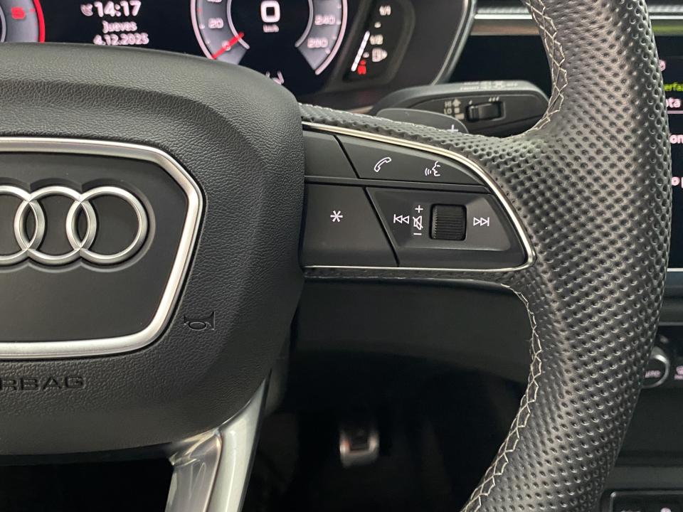 Audi Q3 Black line 35 2.0 TDI 150CV S-Tronic