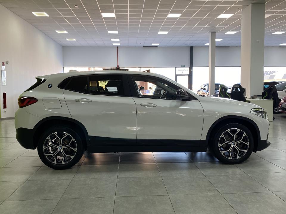 BMW X2 sDrive Advantage 18i 1.5 140CV Auto