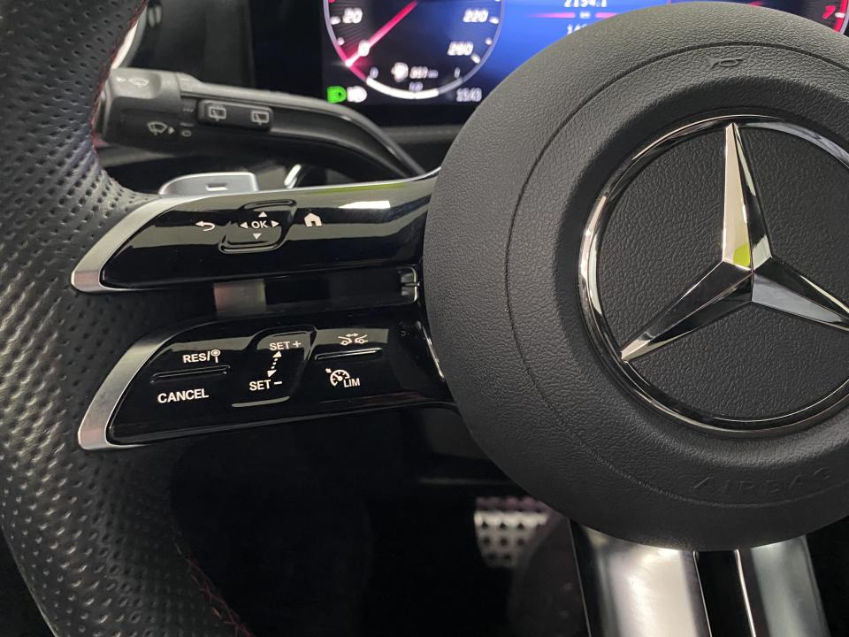 Mercedes Benz Clase A AMG 180 1.3 136CV Auto. MHEV