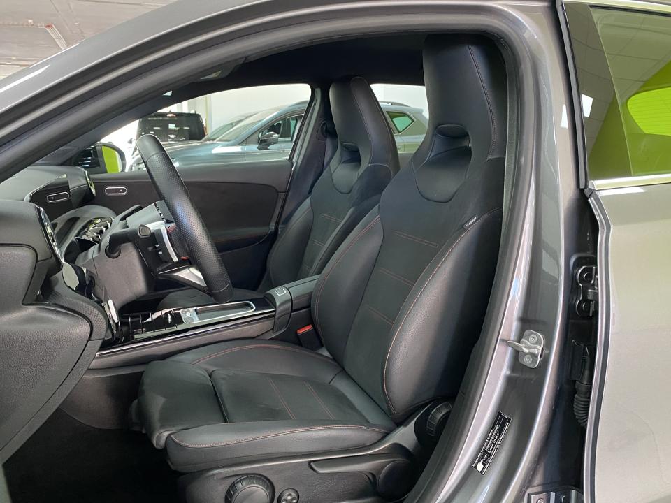 Mercedes Benz Clase A AMG 180 1.3 136CV Auto. MHEV