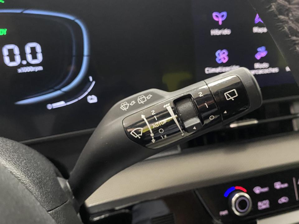 Kia Sportage Drive 4x2 1.6 TGDI 215CV Auto. HEV