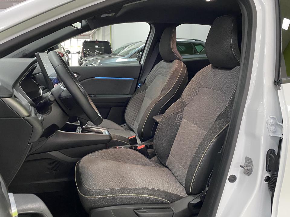 Renault Captur Techno 1.6 E-Tech 145CV Auto HEV