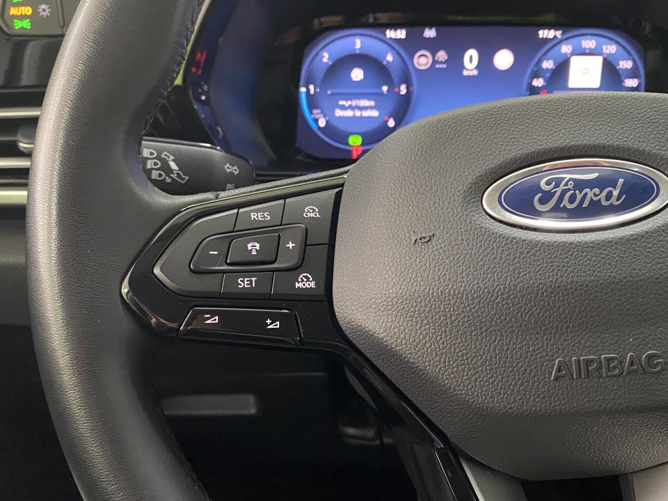 Ford Grand Tourneo Connect Active 2.0D EcoBlue 122CV Auto