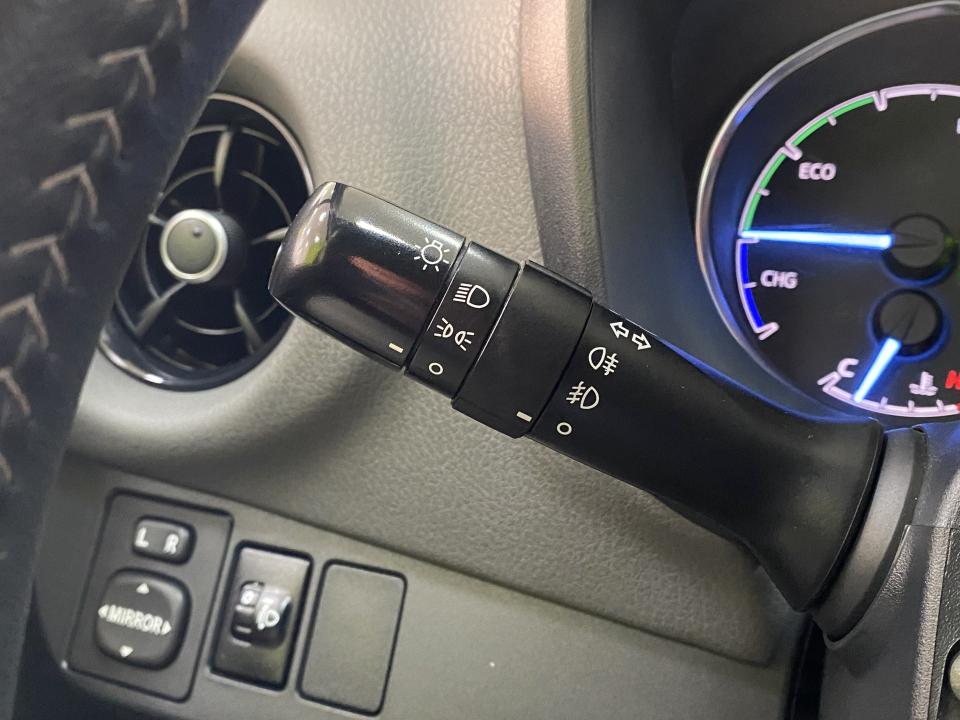 Toyota Yaris Active 1.5 100H HEV