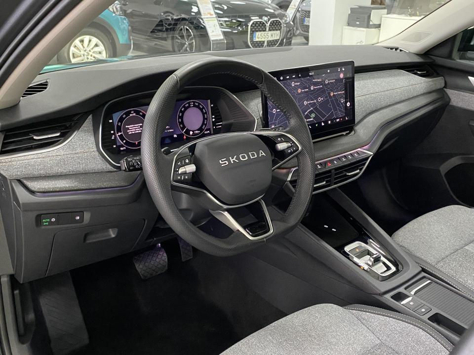 Skoda Octavia Combi Design 2.0 TDI 150CV DSG