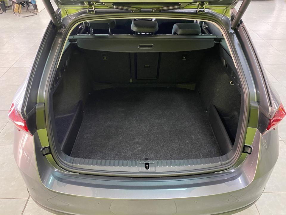 Skoda Octavia Combi Design 2.0 TDI 150CV DSG