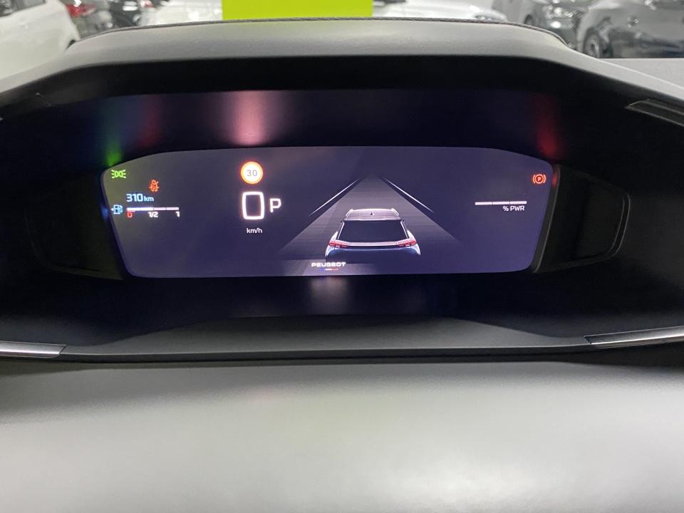 Peugeot 2008 Allure Hybrid 1.2 145CV eDCS6 MHEV