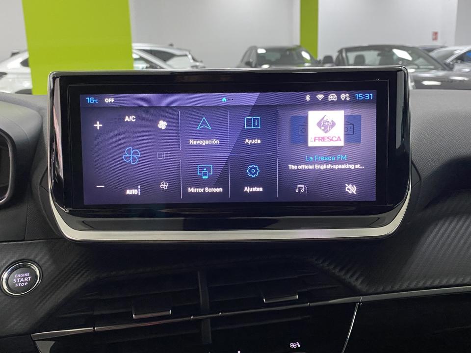 Peugeot 2008 Allure Hybrid 1.2 145CV eDCS6 MHEV