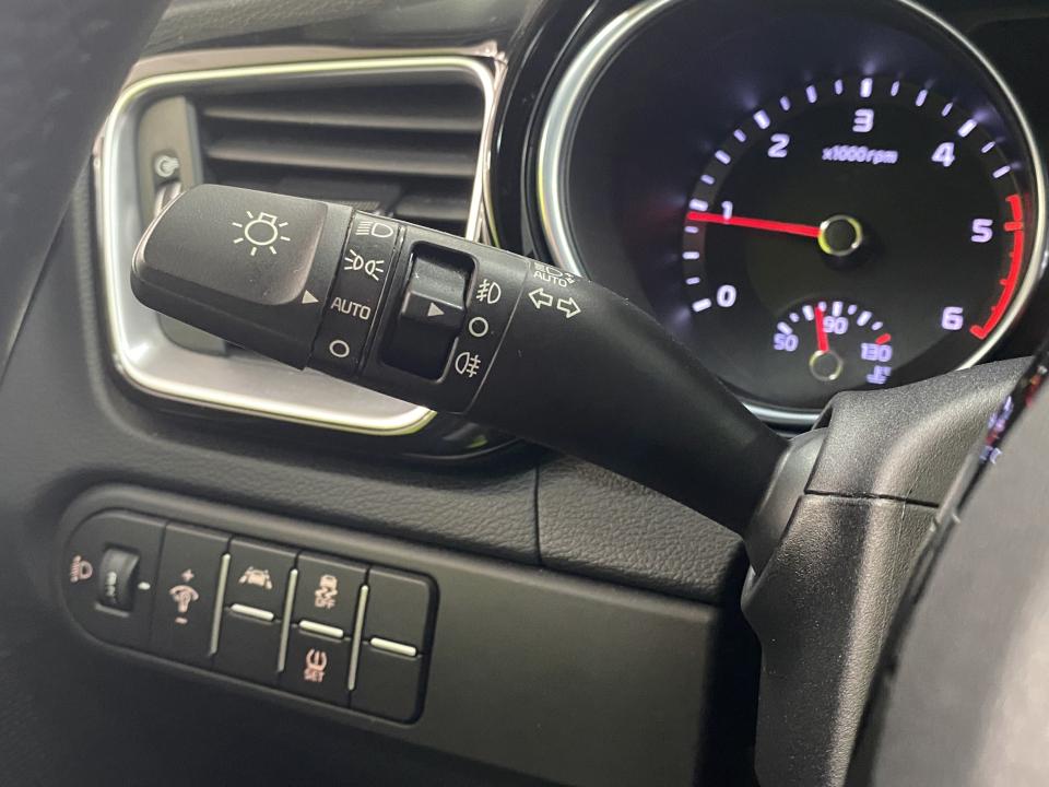 Kia XCeed Tech 1.6 CRDI 136CV DCT MHEV