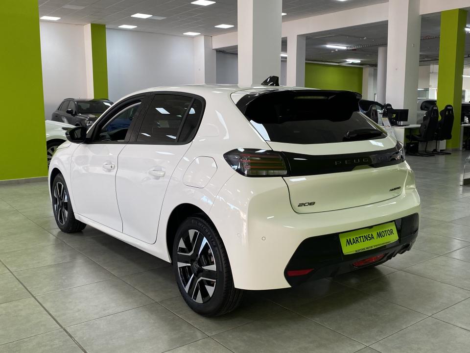 Peugeot 208 Allure Hybrid 1.2 100CV eDCS6 MHEV