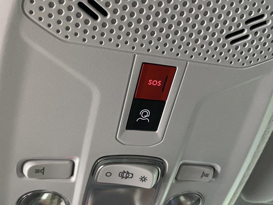 Peugeot 208 Allure Hybrid 1.2 100CV eDCS6 MHEV