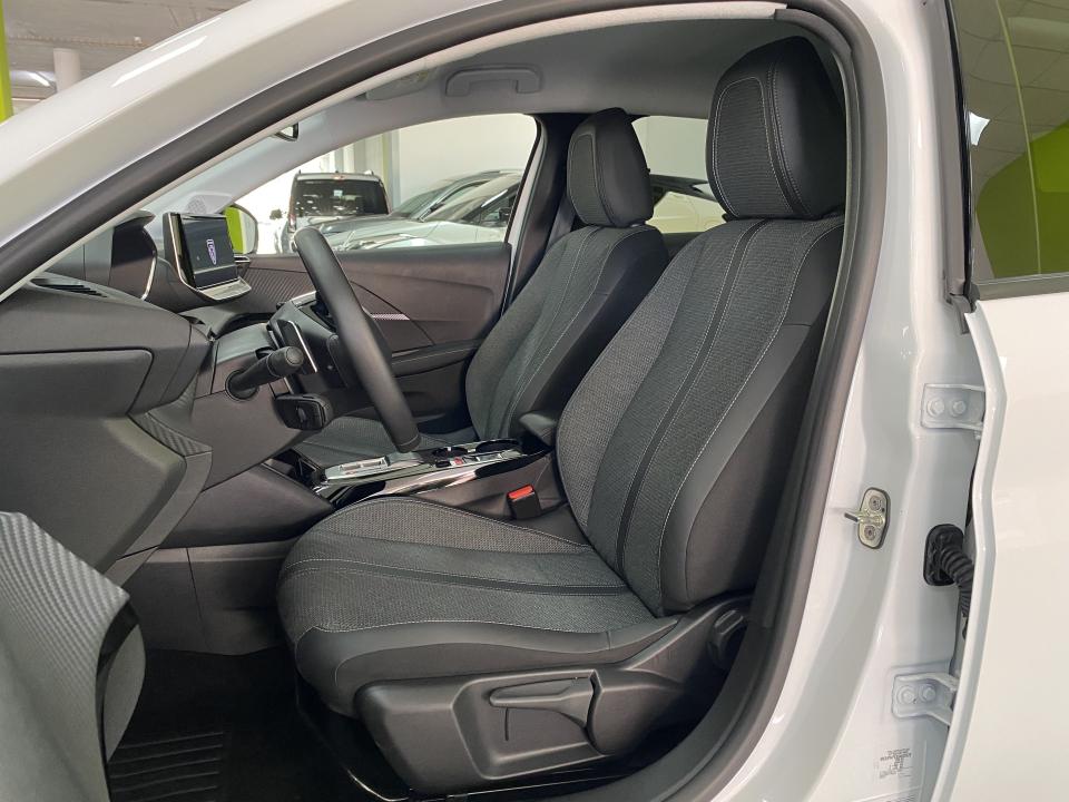 Peugeot 208 Allure Hybrid 1.2 100CV eDCS6 MHEV